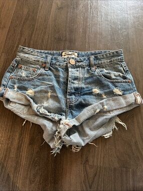 One X Teaspoon Distressed Denim Jean Shorts in Light Blue